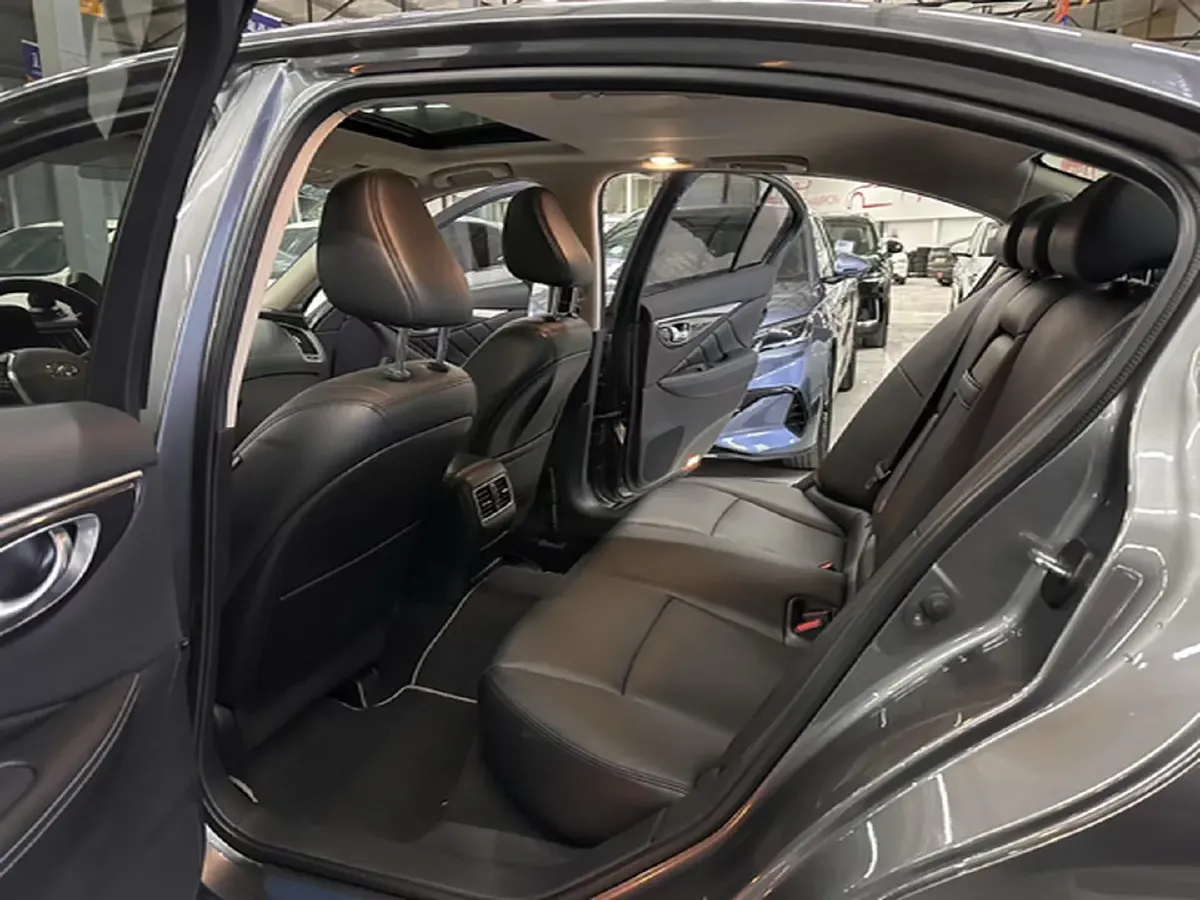 2018 MAXUS G10 2.0T 224HP L4 6AT,autocango,china used car exporter,china ev exporter,chinese used car exporter,chinese used ev exporter