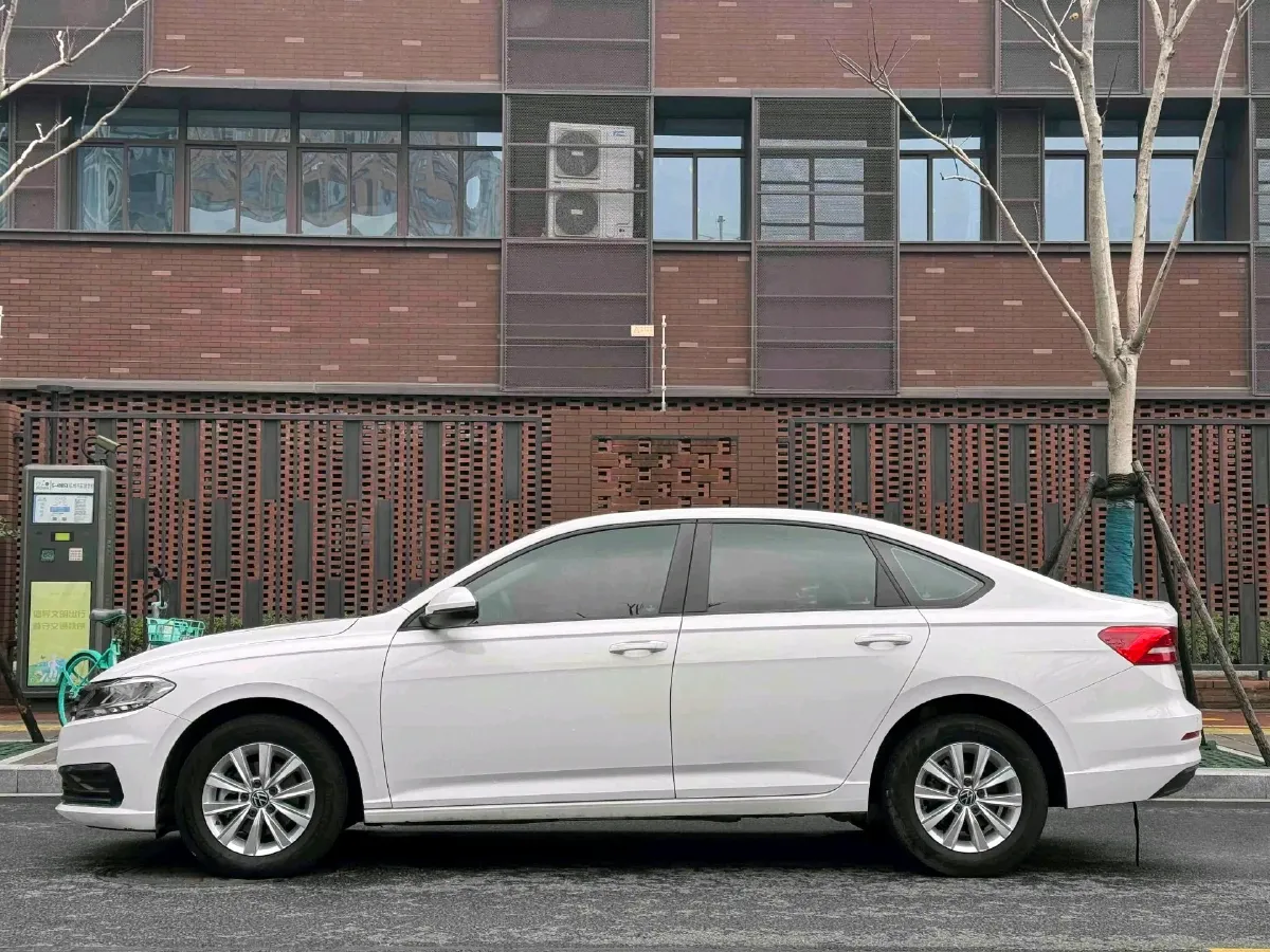 2021 Volkswagen Lavida 1.5L 113HP L4 6AT,autocango,china used car exporter,china ev exporter,chinese used car exporter,chinese used ev exporter