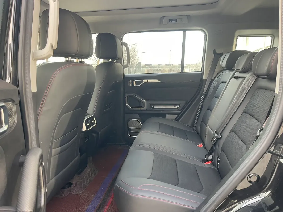 2025 Jetour Traveller 2.0T 254HP L4 7DCT,autocango,china used car exporter,china ev exporter,chinese used car exporter,chinese used ev exporter