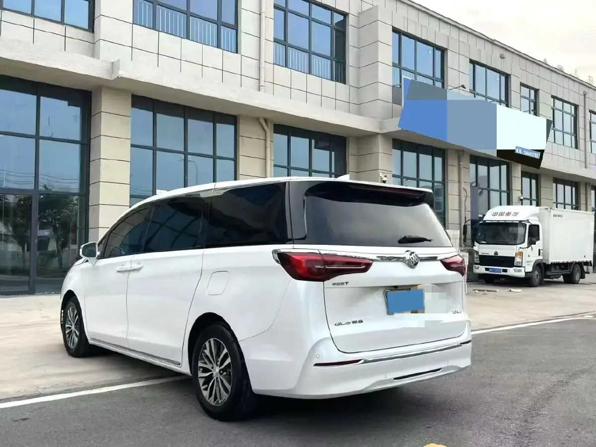 2022 Buick GL8 2.0T 237HP L4 9AT,autocango,china used car exporter,china ev exporter,chinese used car exporter,chinese used ev exporter