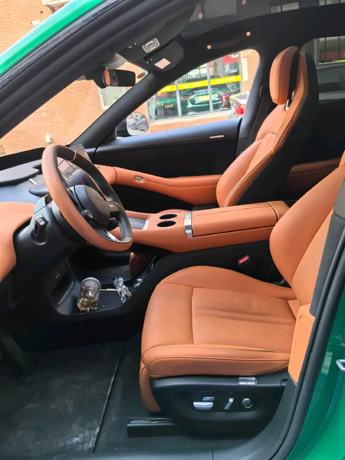 2025 MI YU7 BEV 96.3KWH,autocango,china used car exporter,china ev exporter,chinese used car exporter,chinese used ev exporter