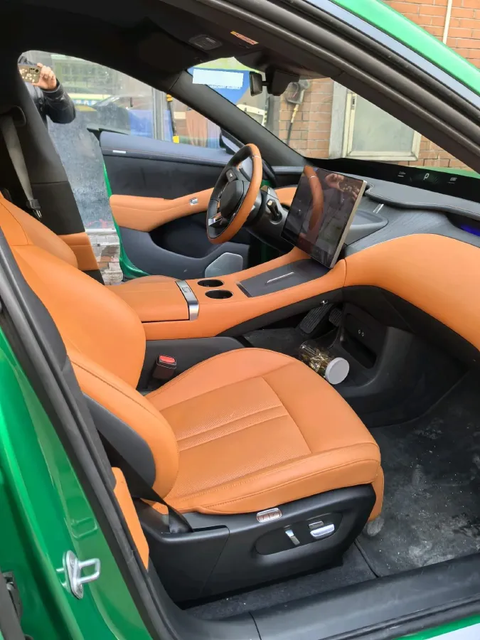 2025 MI YU7 BEV 96.3KWH,autocango,china used car exporter,china ev exporter,chinese used car exporter,chinese used ev exporter