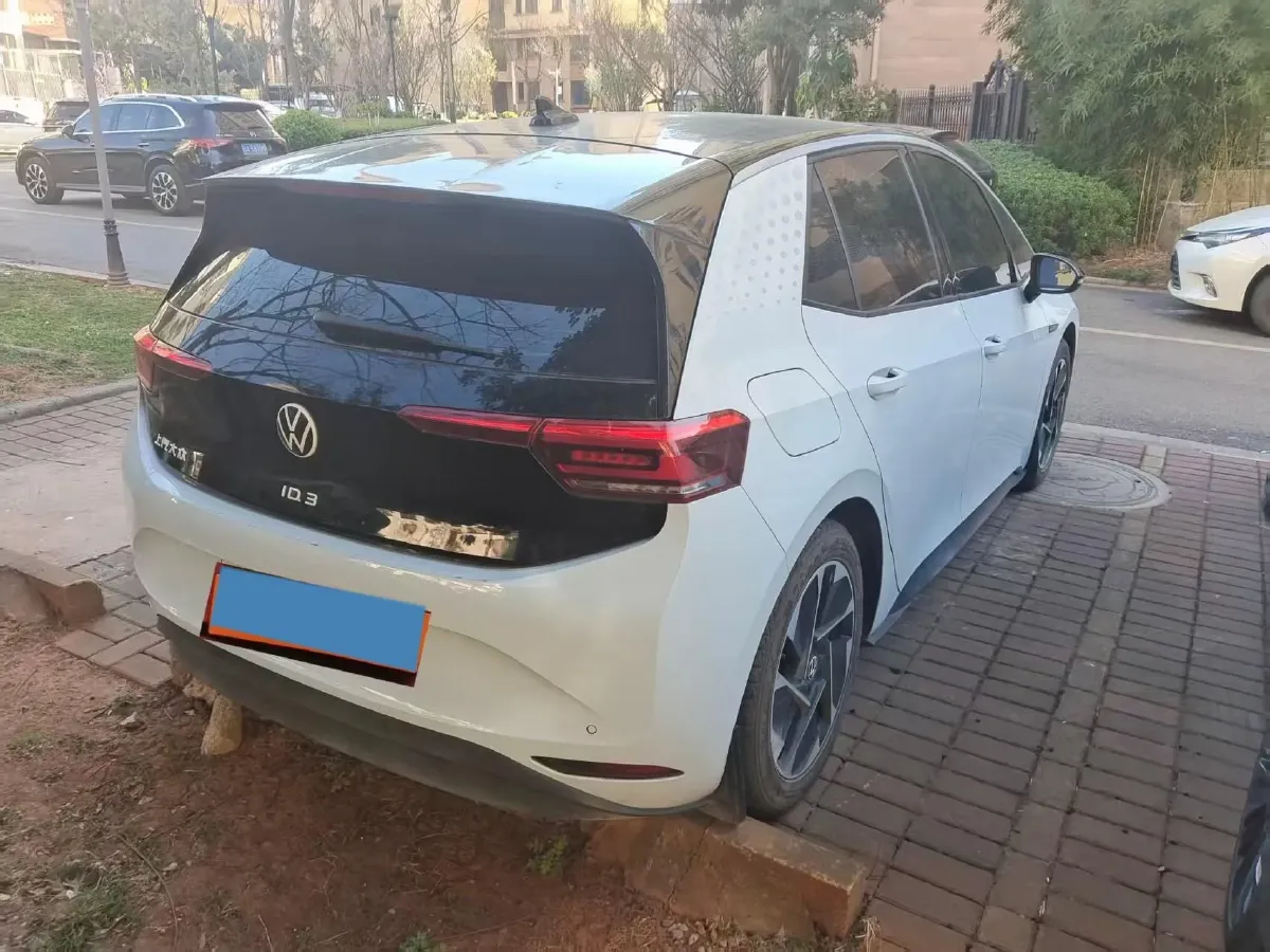 2023 MAXUS G50 1.5T 181HP L4 7DCT,autocango,china used car exporter,china ev exporter,chinese used car exporter,chinese used ev exporter