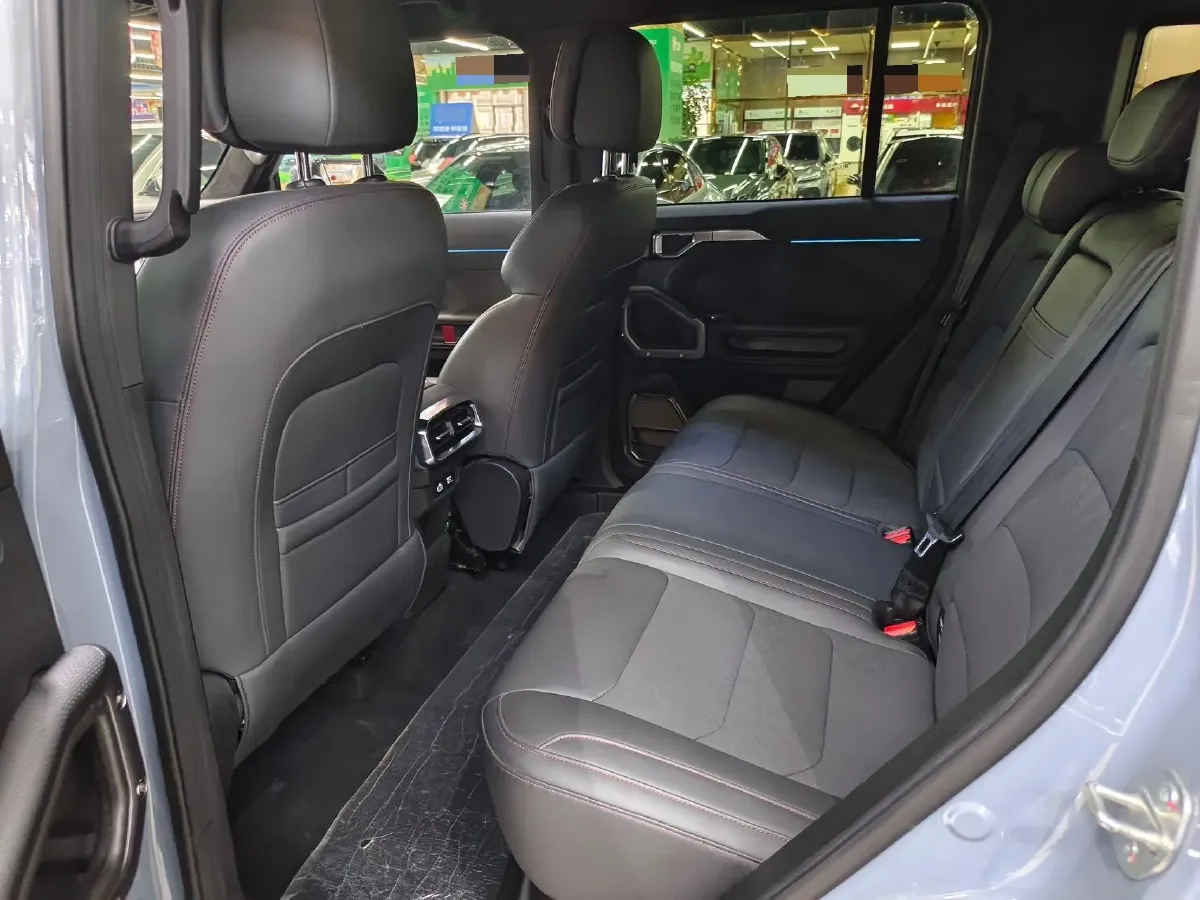 2023 Jetour Traveller 2.0T 254HP L4 7DCT,autocango,china used car exporter,china ev exporter,chinese used car exporter,chinese used ev exporter