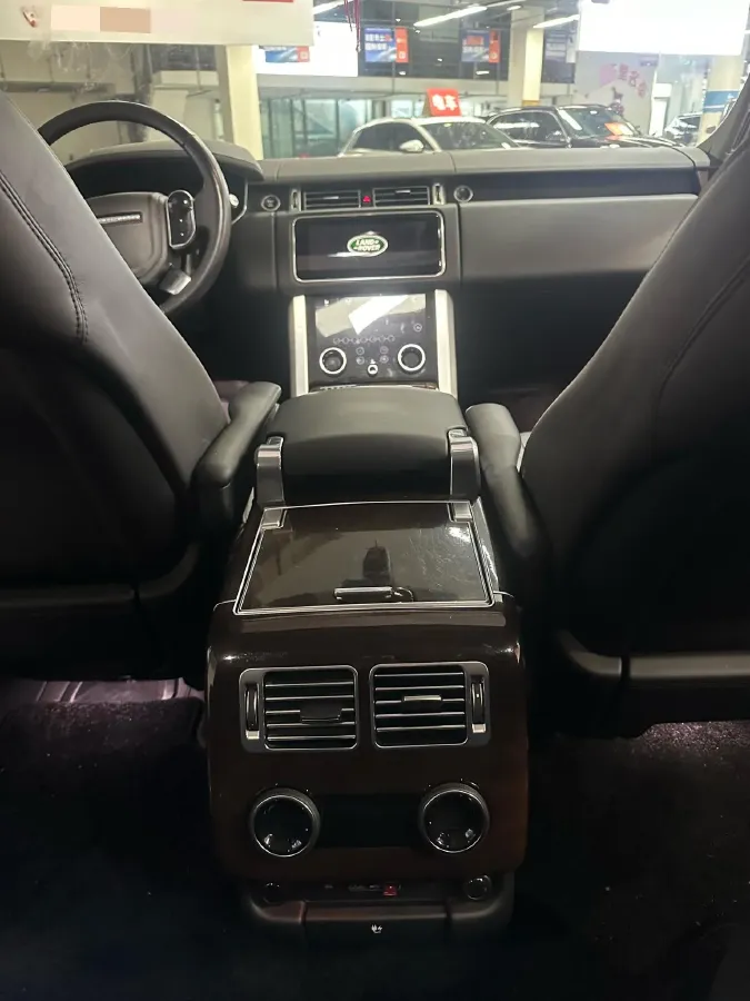 2020 Land Rover Range Rover 3.0T 400HP L6 8AT,autocango,china used car exporter,china ev exporter,chinese used car exporter,chinese used ev exporter