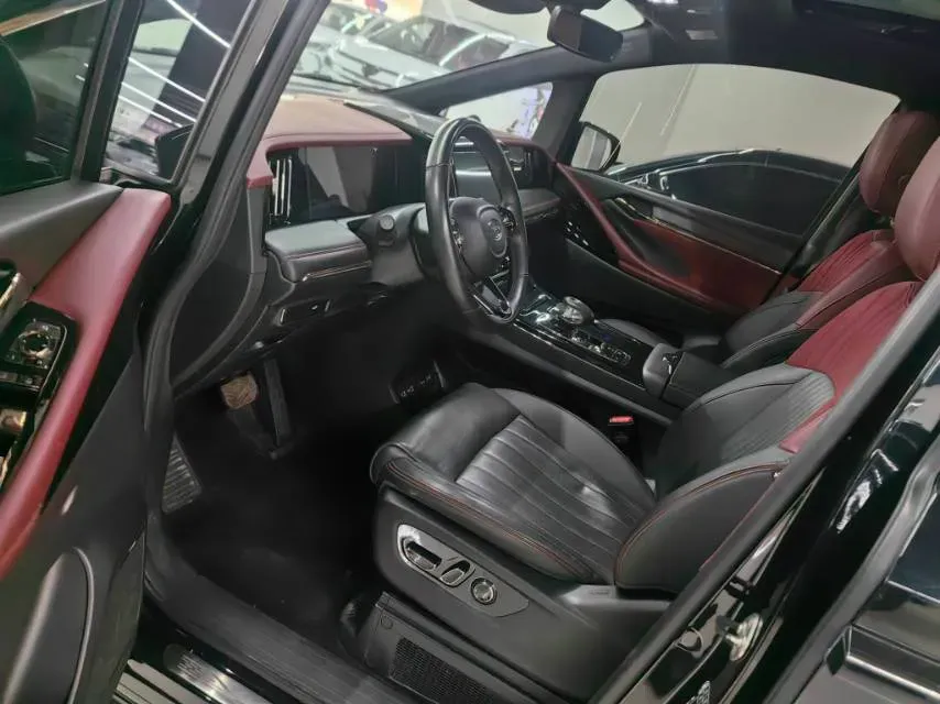 2023 GAC Trumpchi M8 2.0T 252HP L4 8AT,autocango,china used car exporter,china ev exporter,chinese used car exporter,chinese used ev exporter