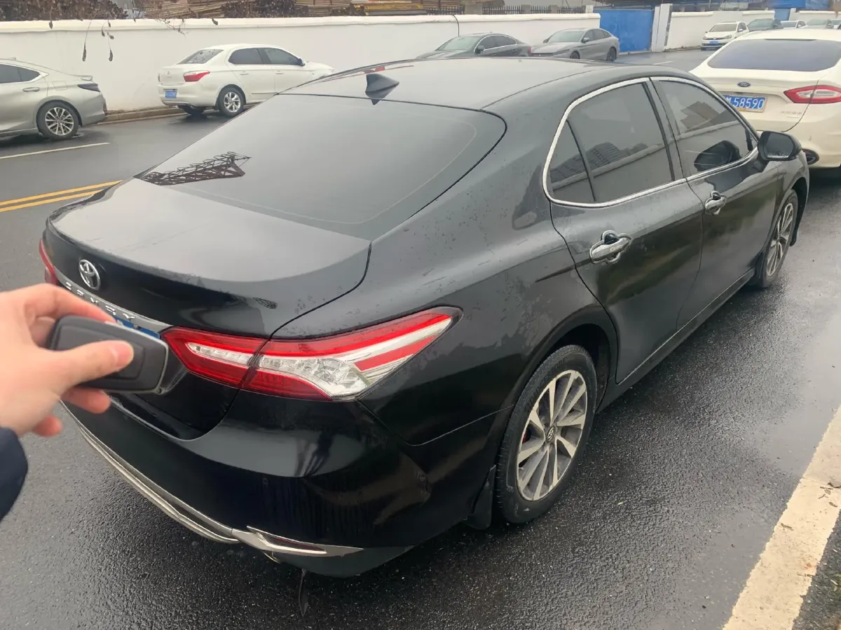 2021 Toyota Camry 2.0L 178HP L4 CVT,autocango,china used car exporter,china ev exporter,chinese used car exporter,chinese used ev exporter