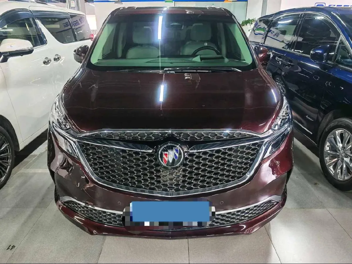 2022 Buick GL8 2.0T 237HP L4 9AT,autocango,china used car exporter,china ev exporter,chinese used car exporter,chinese used ev exporter