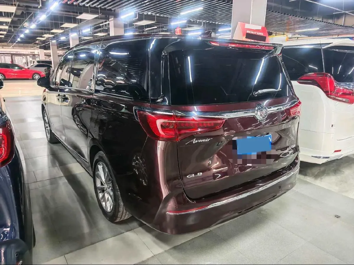 2022 Buick GL8 2.0T 237HP L4 9AT,autocango,china used car exporter,china ev exporter,chinese used car exporter,chinese used ev exporter