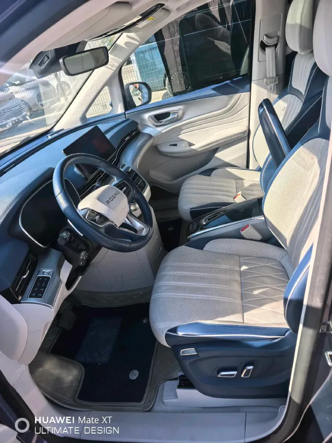 2021 Roewe iMAX8 2.0T 234HP L4 8AT,autocango,china used car exporter,china ev exporter,chinese used car exporter,chinese used ev exporter
