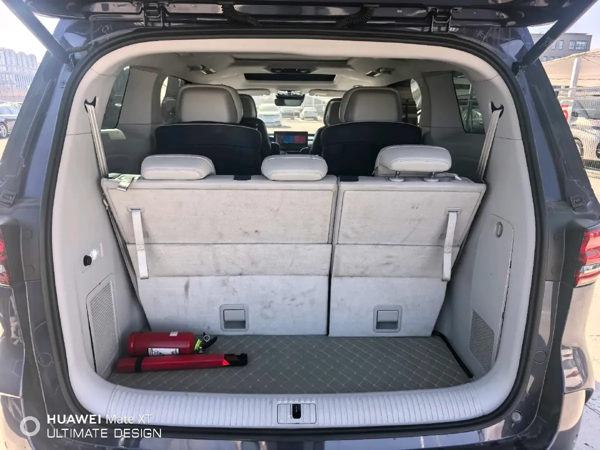 2021 Roewe iMAX8 2.0T 234HP L4 8AT,autocango,china used car exporter,china ev exporter,chinese used car exporter,chinese used ev exporter