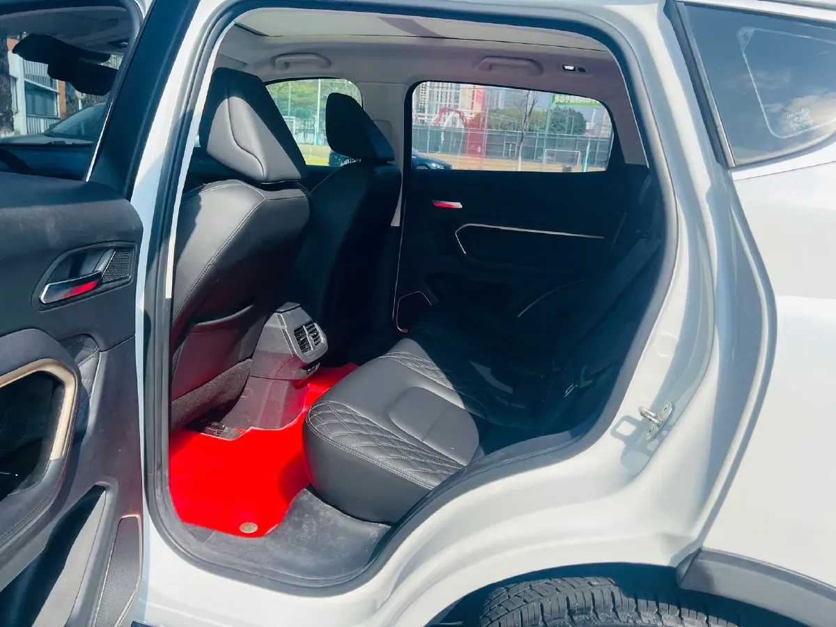 2020 Haval H6 1.5T 169HP L4 7DCT,autocango,china used car exporter,china ev exporter,chinese used car exporter,chinese used ev exporter