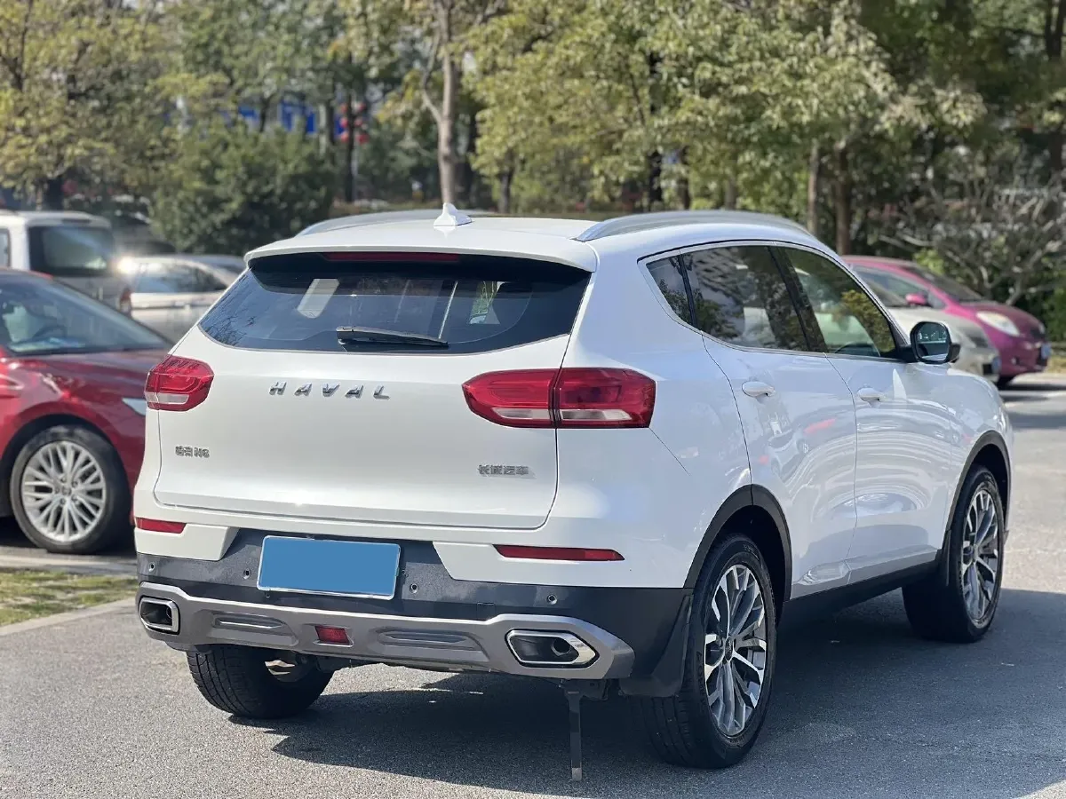2020 Haval H6 1.5T 169HP L4 7DCT,autocango,china used car exporter,china ev exporter,chinese used car exporter,chinese used ev exporter