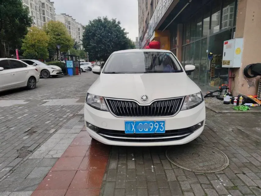 2019 SWM G01 1.5T 156HP L4 6AT,autocango,china used car exporter,china ev exporter,chinese used car exporter,chinese used ev exporter