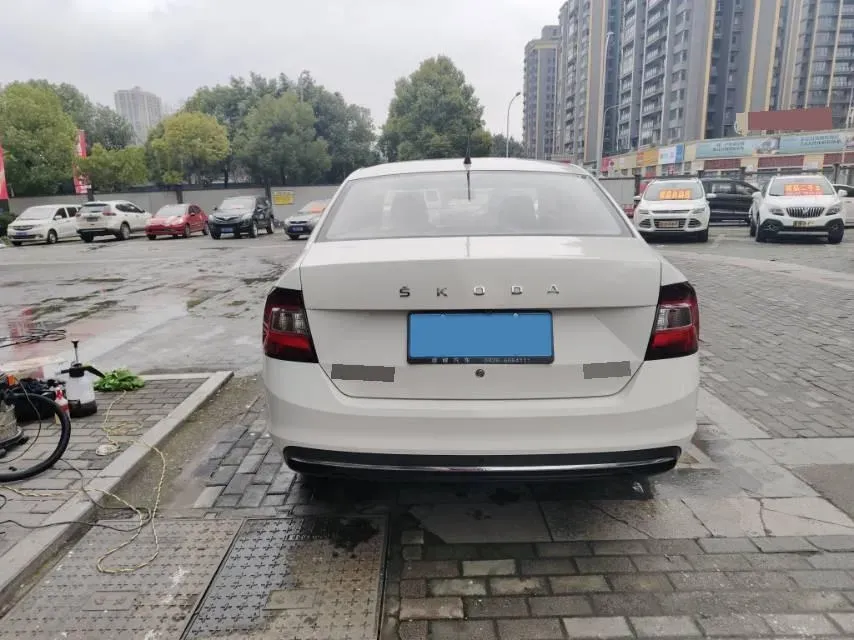 2019 SWM G01 1.5T 156HP L4 6AT,autocango,china used car exporter,china ev exporter,chinese used car exporter,chinese used ev exporter
