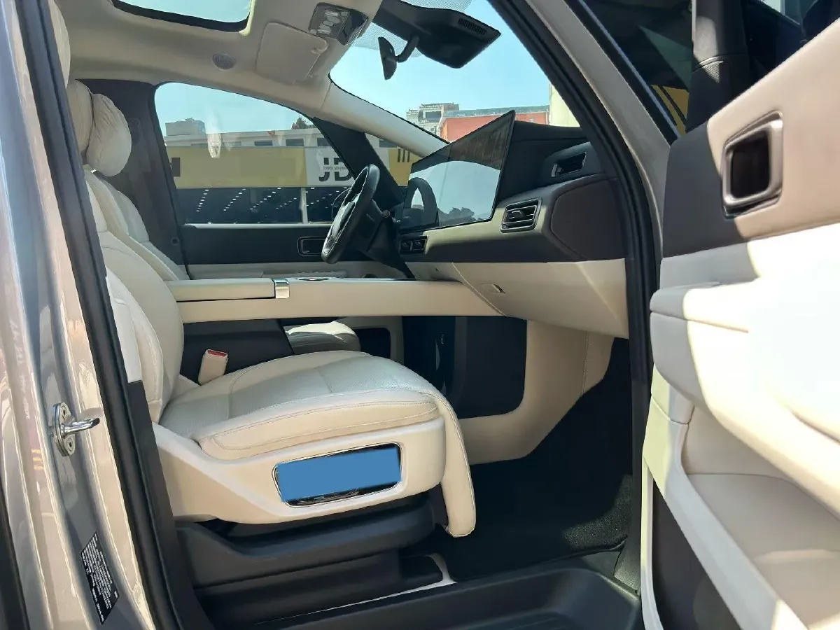 2024 Li MEGA BEV 102.7KWH,autocango,china used car exporter,china ev exporter,chinese used car exporter,chinese used ev exporter