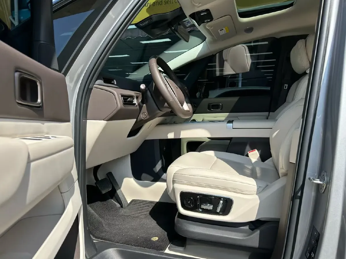 2024 Li MEGA BEV 102.7KWH,autocango,china used car exporter,china ev exporter,chinese used car exporter,chinese used ev exporter