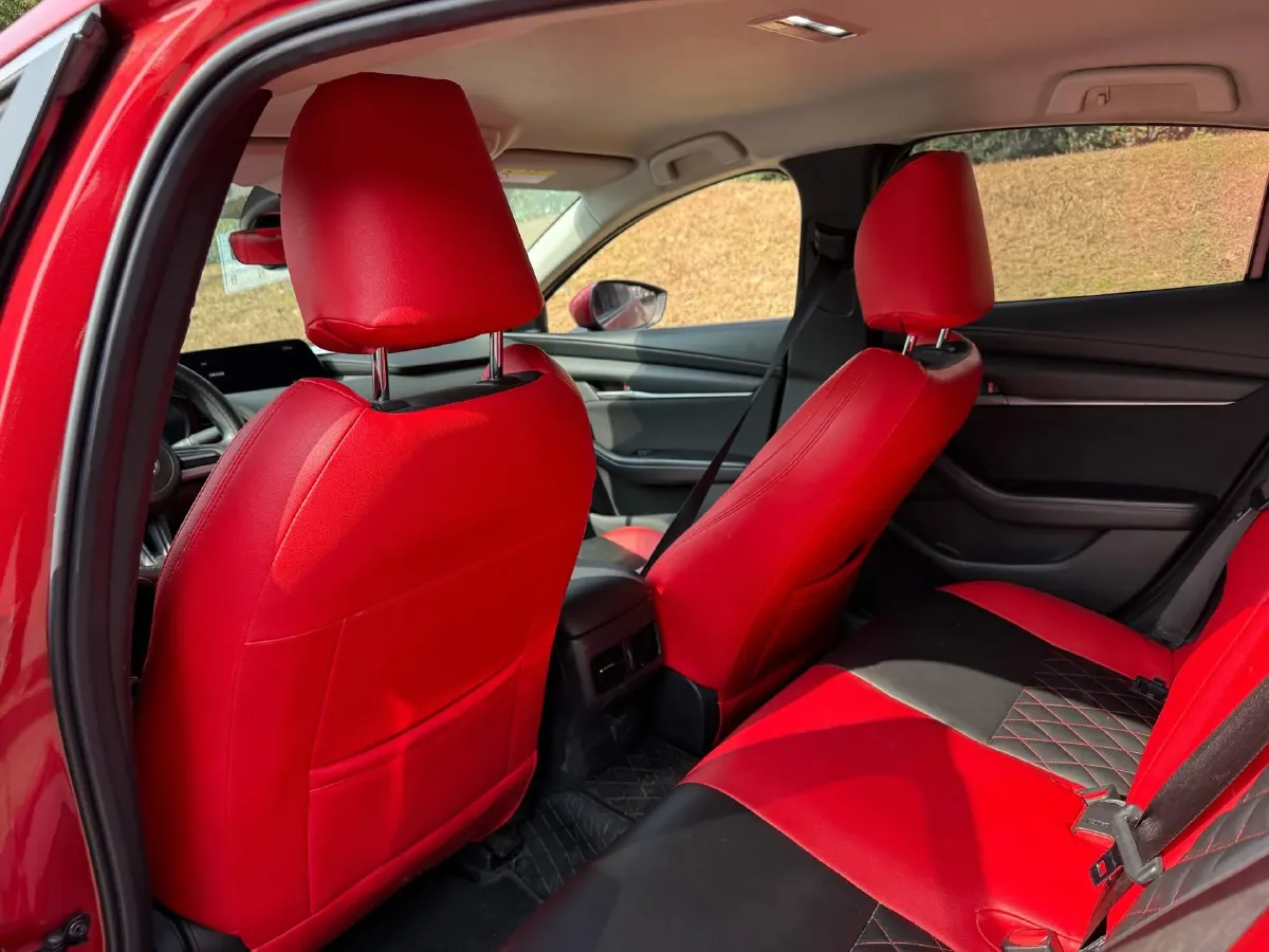 2021 Mazda 3 Axela 1.5L 117HP L4 6AT,autocango,china used car exporter,china ev exporter,chinese used car exporter,chinese used ev exporter