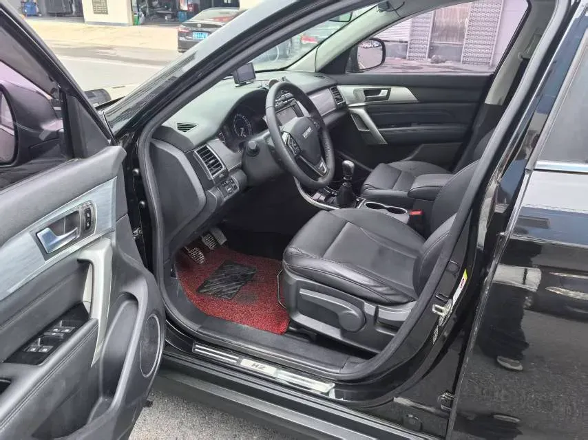 2017 Haval H2 1.5T 150HP L4 6MT,autocango,china used car exporter,china ev exporter,chinese used car exporter,chinese used ev exporter