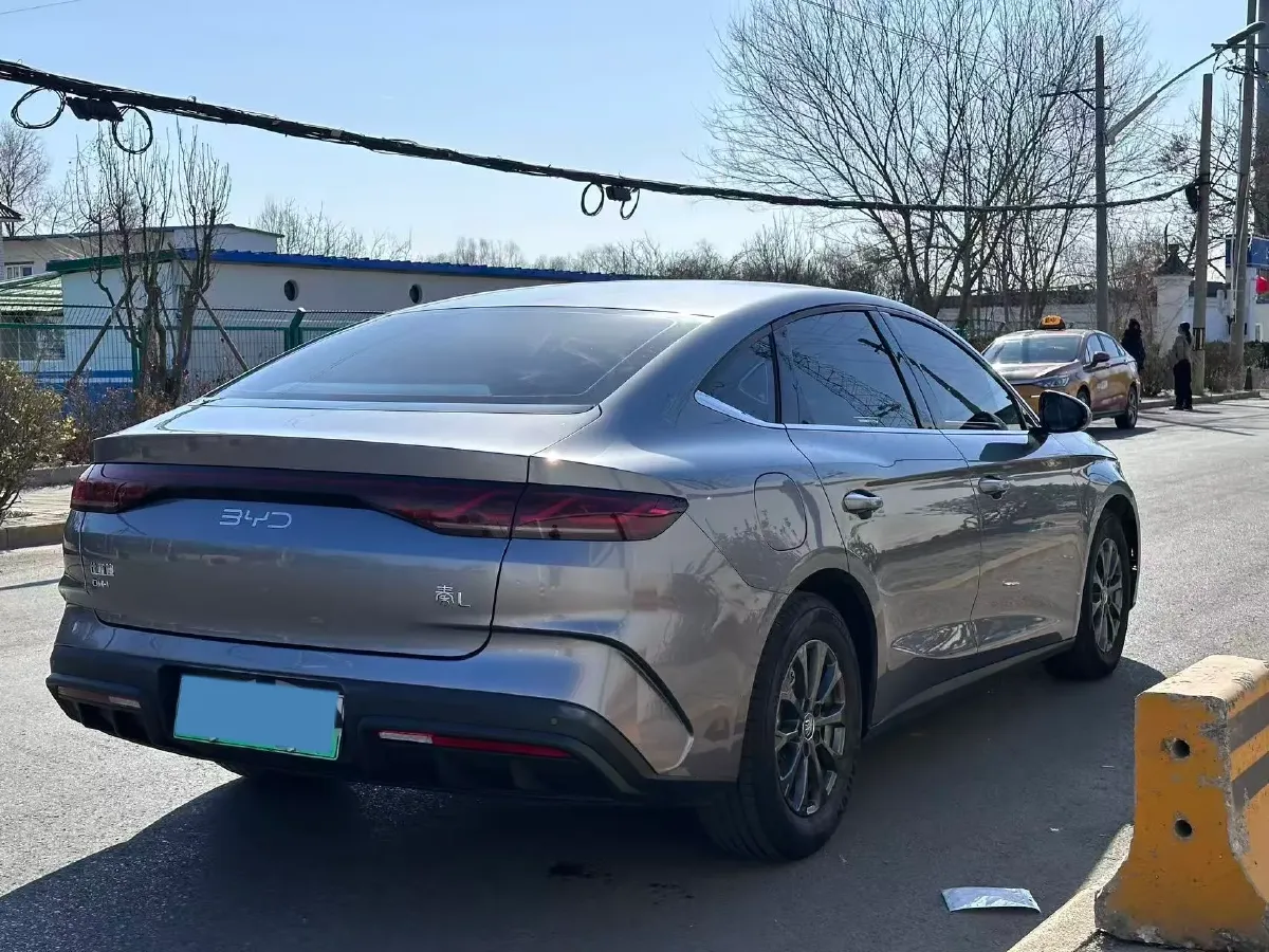 2024 BYD QinL 1.5L 101HP L4 E-CVT PHEV 10.08KWH,autocango,china used car exporter,china ev exporter,chinese used car exporter,chinese used ev exporter