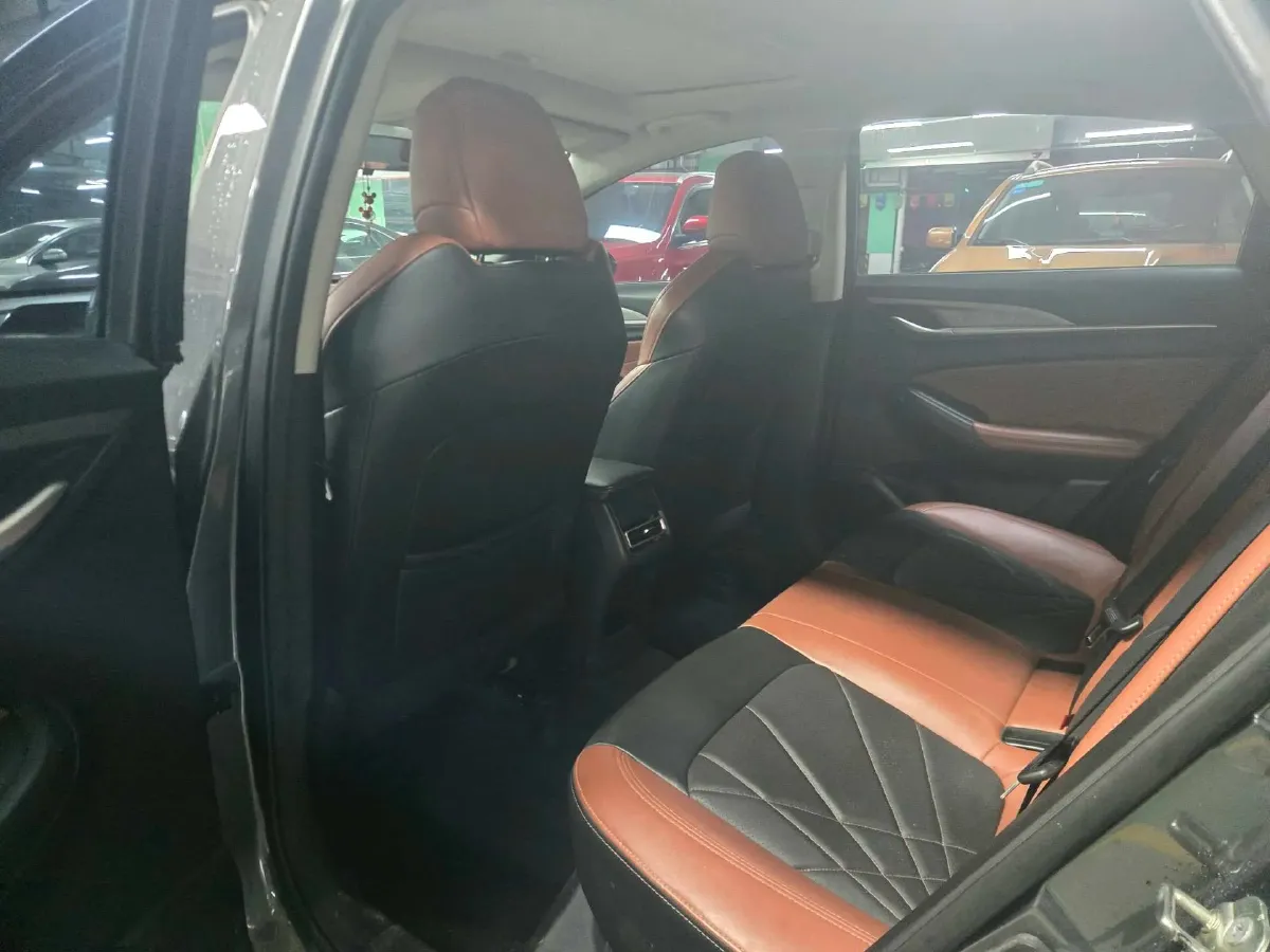 2022 ChangAn Eado 1.4T 160HP L4 7DCT,autocango,china used car exporter,china ev exporter,chinese used car exporter,chinese used ev exporter