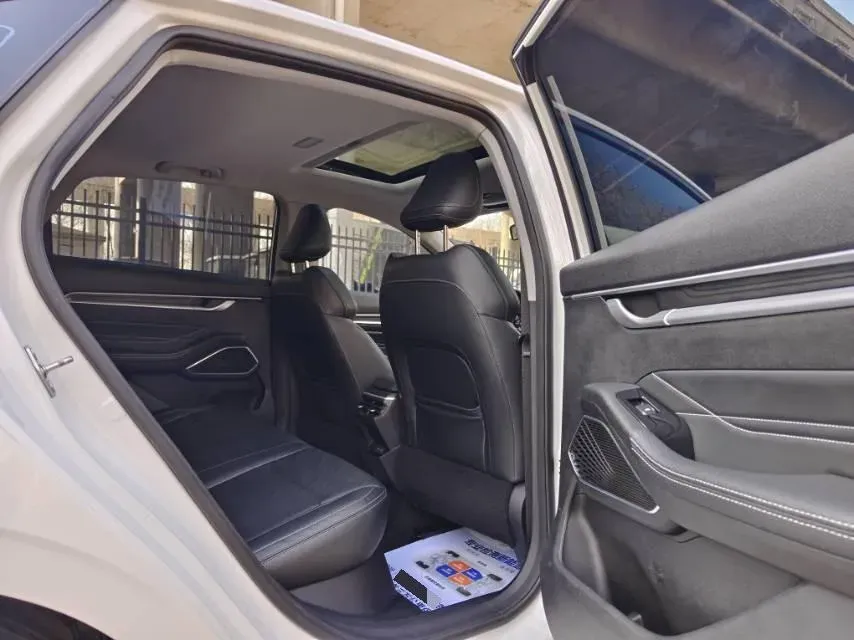 2022 Geely Emgrand 1.5L 114HP L4 CVT,autocango,china used car exporter,china ev exporter,chinese used car exporter,chinese used ev exporter