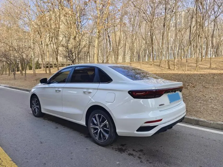 2022 Geely Emgrand 1.5L 114HP L4 CVT,autocango,china used car exporter,china ev exporter,chinese used car exporter,chinese used ev exporter