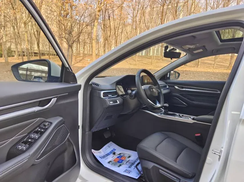 2022 Geely Emgrand 1.5L 114HP L4 CVT,autocango,china used car exporter,china ev exporter,chinese used car exporter,chinese used ev exporter