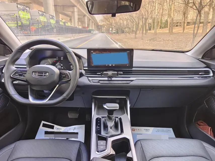 2022 Geely Emgrand 1.5L 114HP L4 CVT,autocango,china used car exporter,china ev exporter,chinese used car exporter,chinese used ev exporter