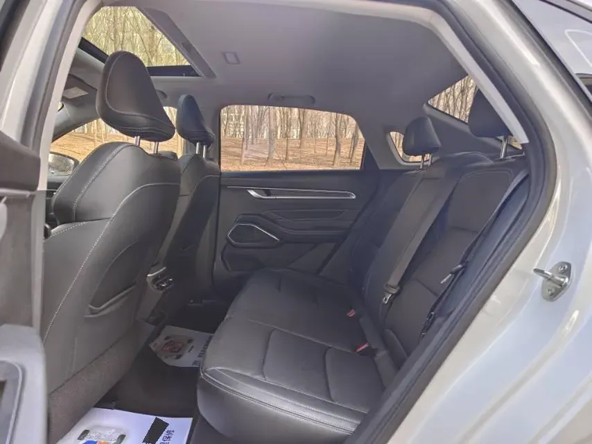 2022 Geely Emgrand 1.5L 114HP L4 CVT,autocango,china used car exporter,china ev exporter,chinese used car exporter,chinese used ev exporter