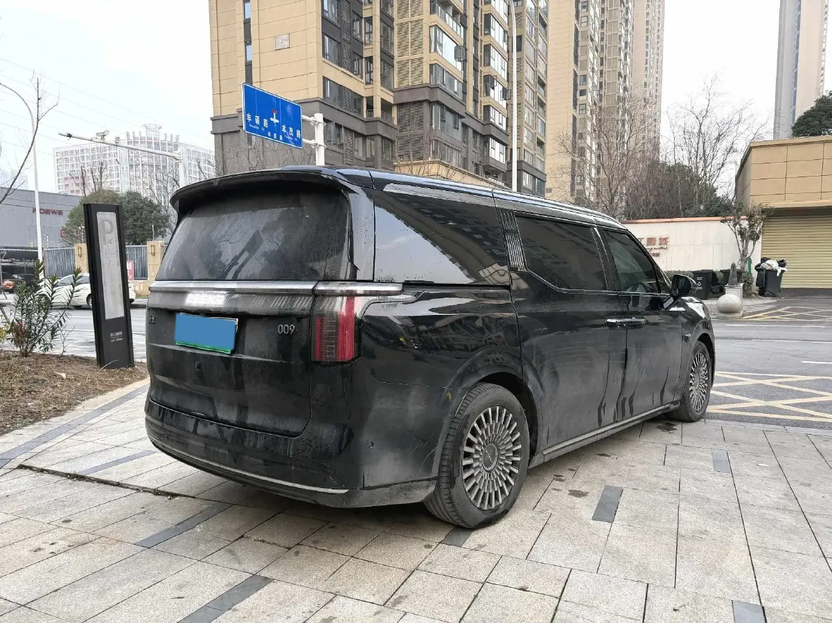 2024 Zeekr 009 BEV 108KWH,autocango,china used car exporter,china ev exporter,chinese used car exporter,chinese used ev exporter