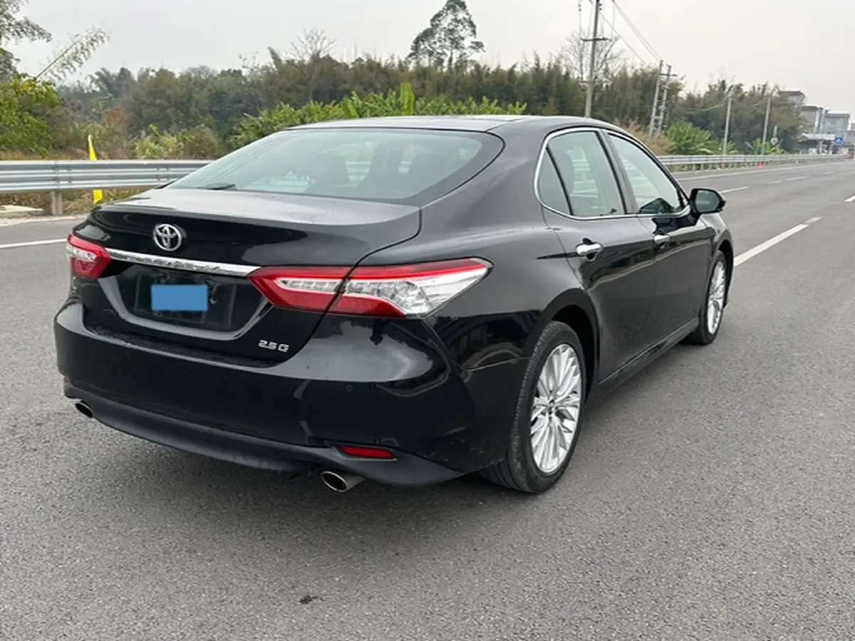 2019 Toyota Camry 2.5L 209HP L4 8AT,autocango,china used car exporter,china ev exporter,chinese used car exporter,chinese used ev exporter