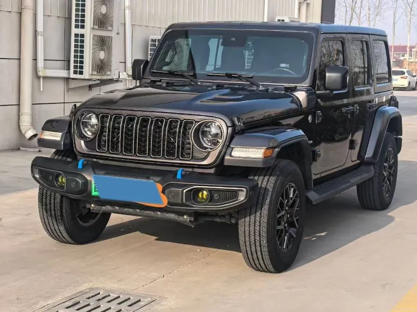 2021 Jeep Wrangler 2.0T 266HP L4 8AT PHEV 17KWH,autocango,china used car exporter,china ev exporter,chinese used car exporter,chinese used ev exporter