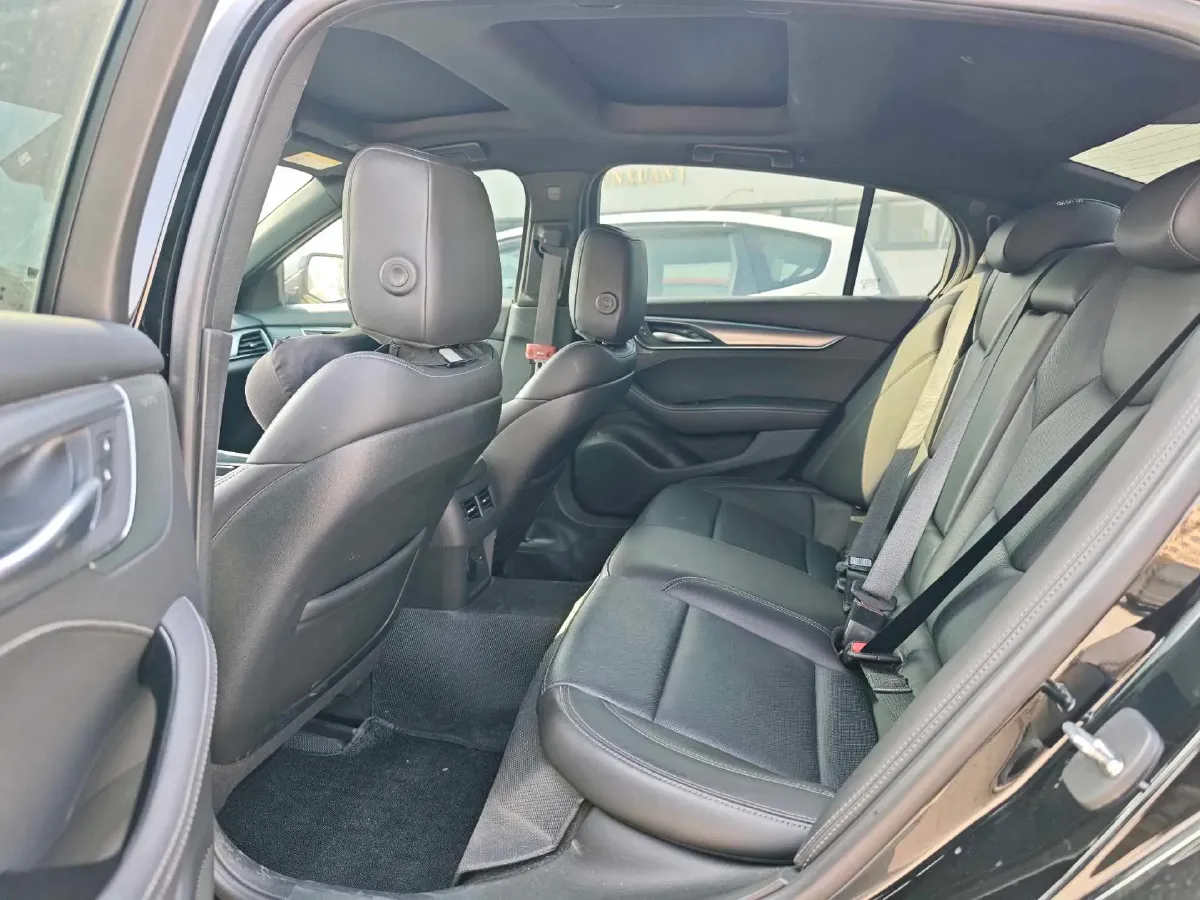 2024 Cadillac CT5 2.0T 237HP L4 10AT,autocango,china used car exporter,china ev exporter,chinese used car exporter,chinese used ev exporter