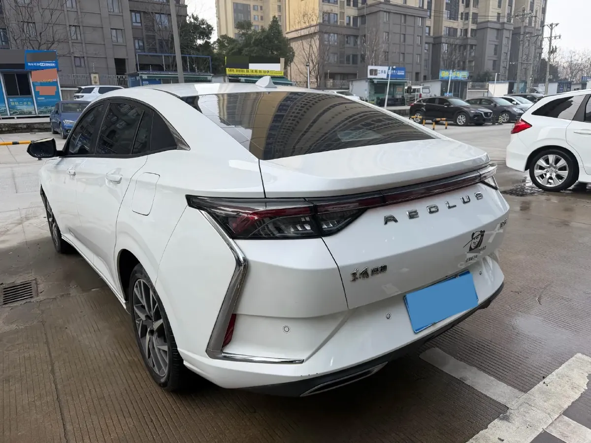 2020 DongFeng Aeolus YiXuan 1.5T 150HP L4 6DCT,autocango,china used car exporter,china ev exporter,chinese used car exporter,chinese used ev exporter