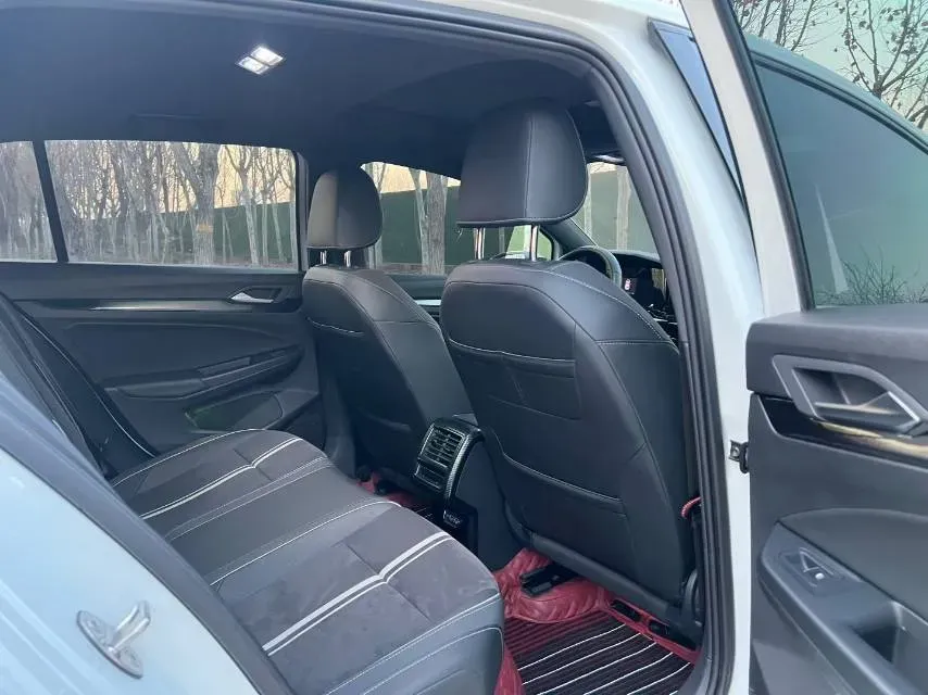 2023 Volkswagen Golf 1.4T 150HP L4 7DCT,autocango,china used car exporter,china ev exporter,chinese used car exporter,chinese used ev exporter