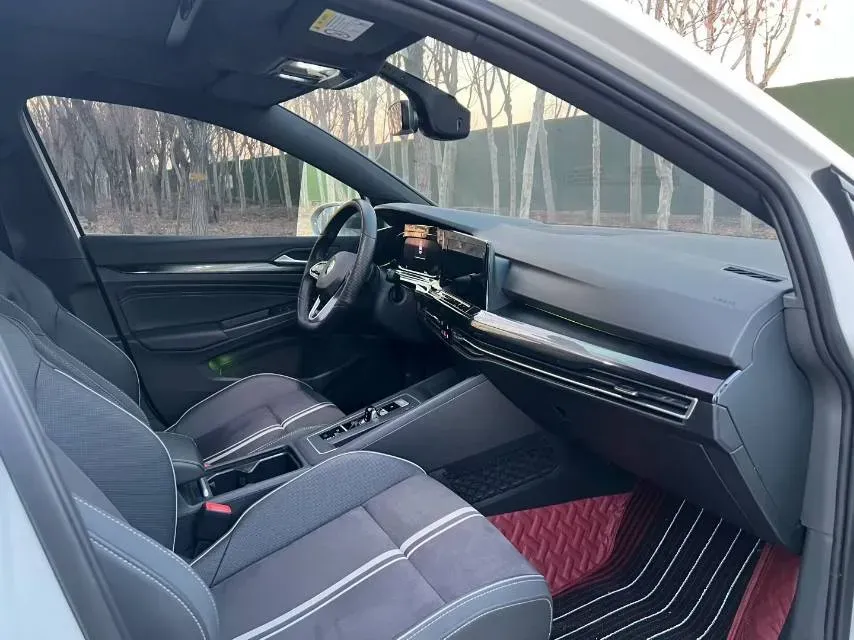 2023 Volkswagen Golf 1.4T 150HP L4 7DCT,autocango,china used car exporter,china ev exporter,chinese used car exporter,chinese used ev exporter