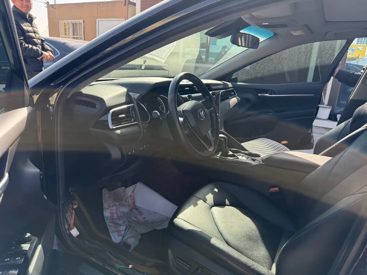 2019 Toyota Camry 2.5L 209HP L4 8AT,autocango,china used car exporter,china ev exporter,chinese used car exporter,chinese used ev exporter