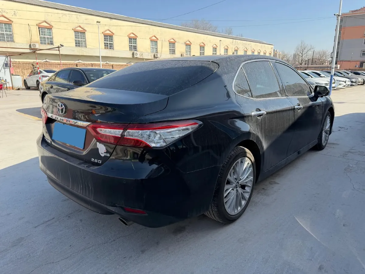 2019 Toyota Camry 2.5L 209HP L4 8AT,autocango,china used car exporter,china ev exporter,chinese used car exporter,chinese used ev exporter