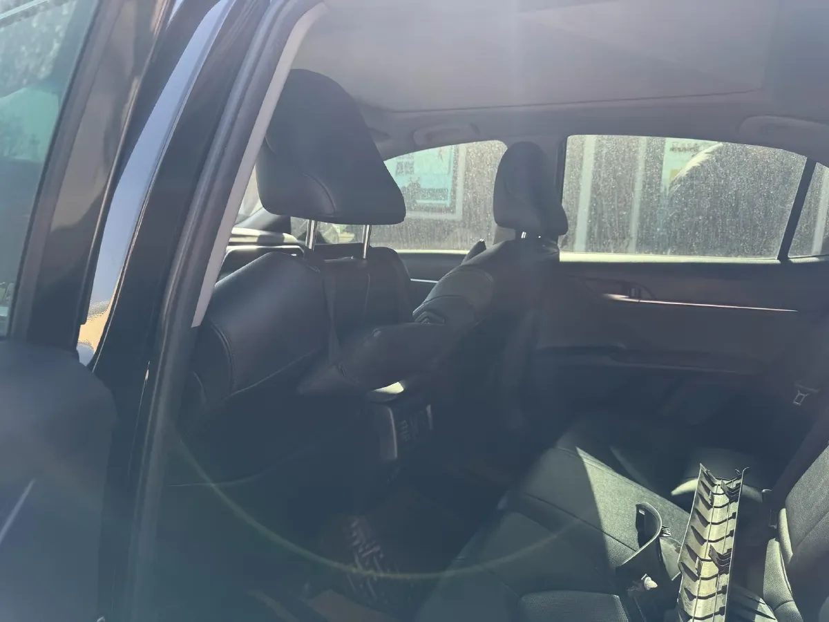 2019 Toyota Camry 2.5L 209HP L4 8AT,autocango,china used car exporter,china ev exporter,chinese used car exporter,chinese used ev exporter