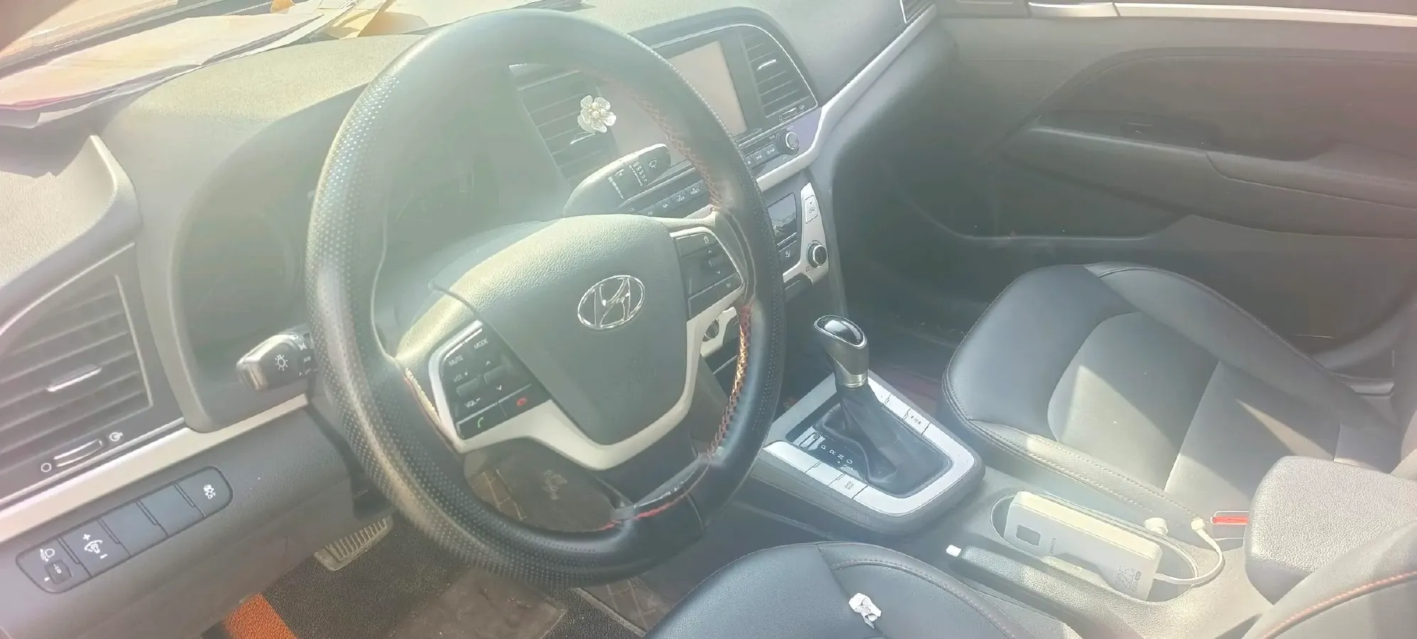 2016 Hyundai Elantra 1.6L 130HP L4 6AT,autocango,china used car exporter,china ev exporter,chinese used car exporter,chinese used ev exporter