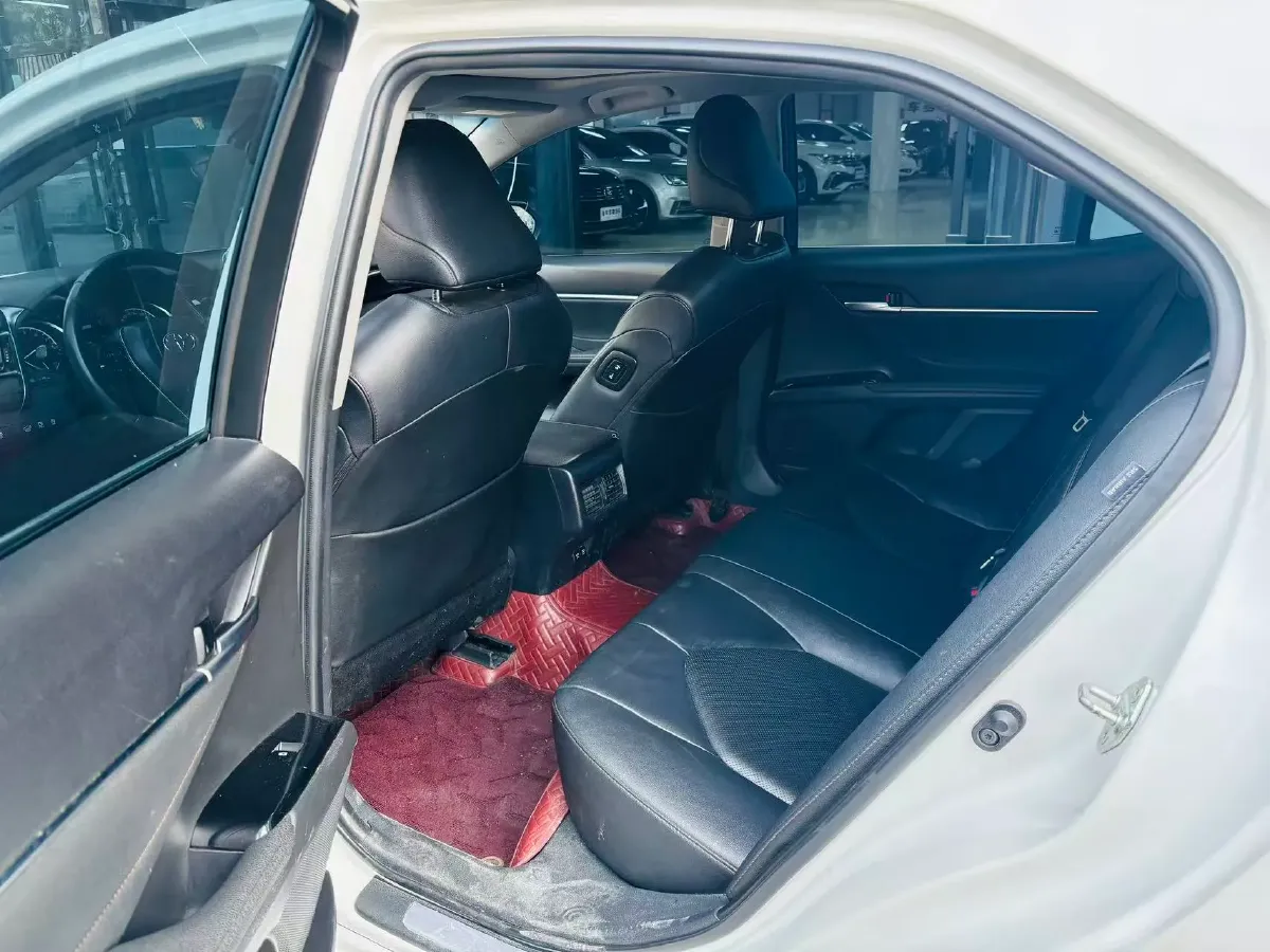 2019 Toyota Camry 2.5L 209HP L4 8AT,autocango,china used car exporter,china ev exporter,chinese used car exporter,chinese used ev exporter