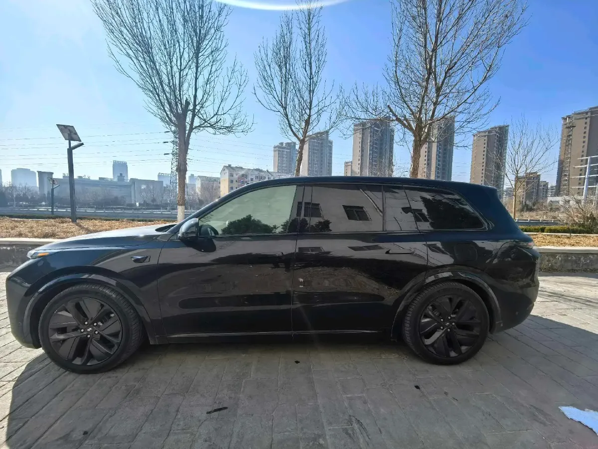 2022 Li L9 Range Extended 154HP REEV 42.6KWH,autocango,china used car exporter,china ev exporter,chinese used car exporter,chinese used ev exporter