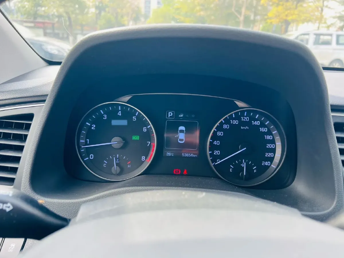 2016 Hyundai Elantra 1.6L 130HP L4 6AT,autocango,china used car exporter,china ev exporter,chinese used car exporter,chinese used ev exporter