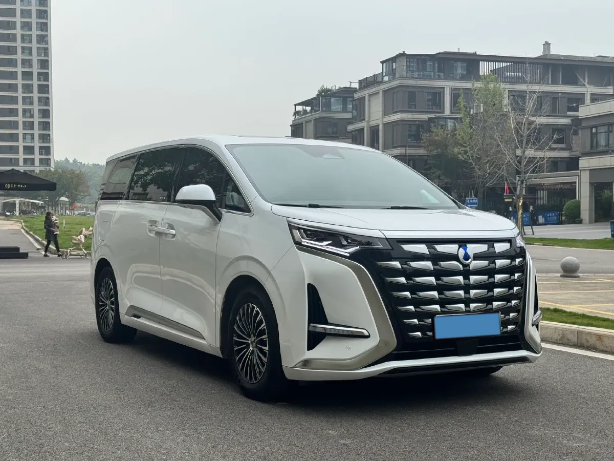 2022 HongQi HS7 3.0T 337HP V6 8AT,autocango,china used car exporter,china ev exporter,chinese used car exporter,chinese used ev exporter