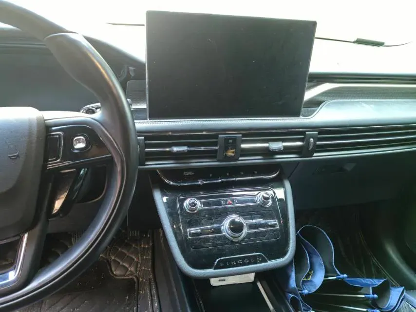 2022 Lincoln Corsair 2.0T 245HP L4 8AT,autocango,china used car exporter,china ev exporter,chinese used car exporter,chinese used ev exporter