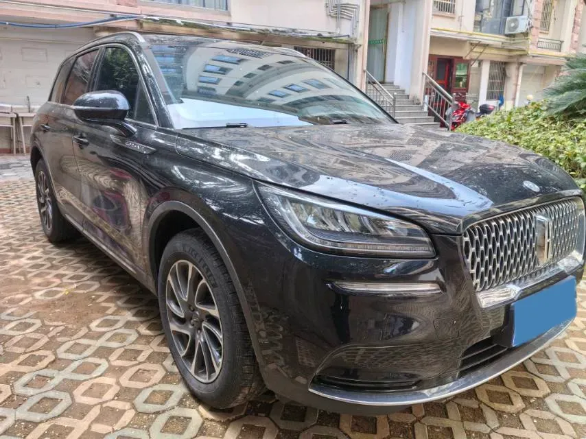 2022 Lincoln Corsair 2.0T 245HP L4 8AT,autocango,china used car exporter,china ev exporter,chinese used car exporter,chinese used ev exporter