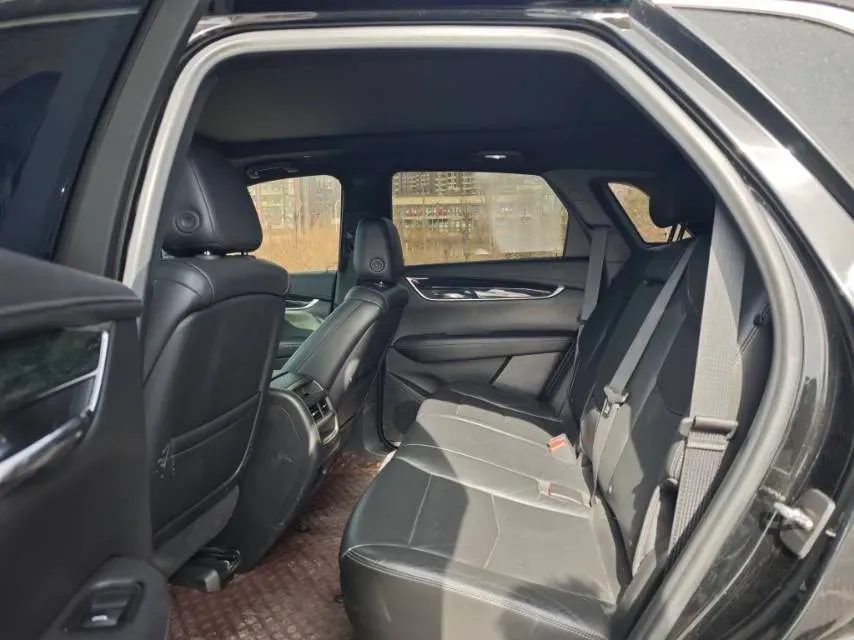 2020 Cadillac XT5 2.0T 241HP L4 9AT,autocango,china used car exporter,china ev exporter,chinese used car exporter,chinese used ev exporter