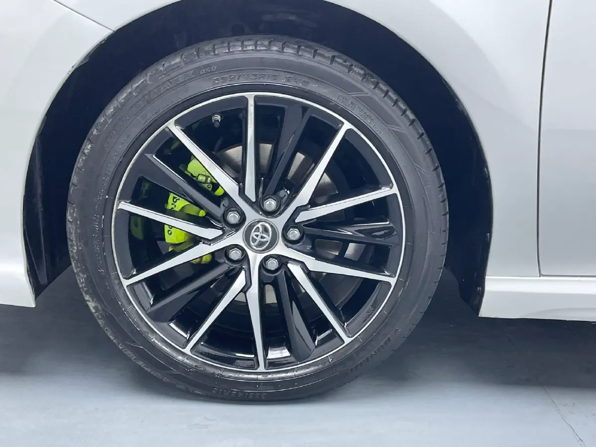 2021 Toyota Camry 2.0L 178HP L4 CVT,autocango,china used car exporter,china ev exporter,chinese used car exporter,chinese used ev exporter