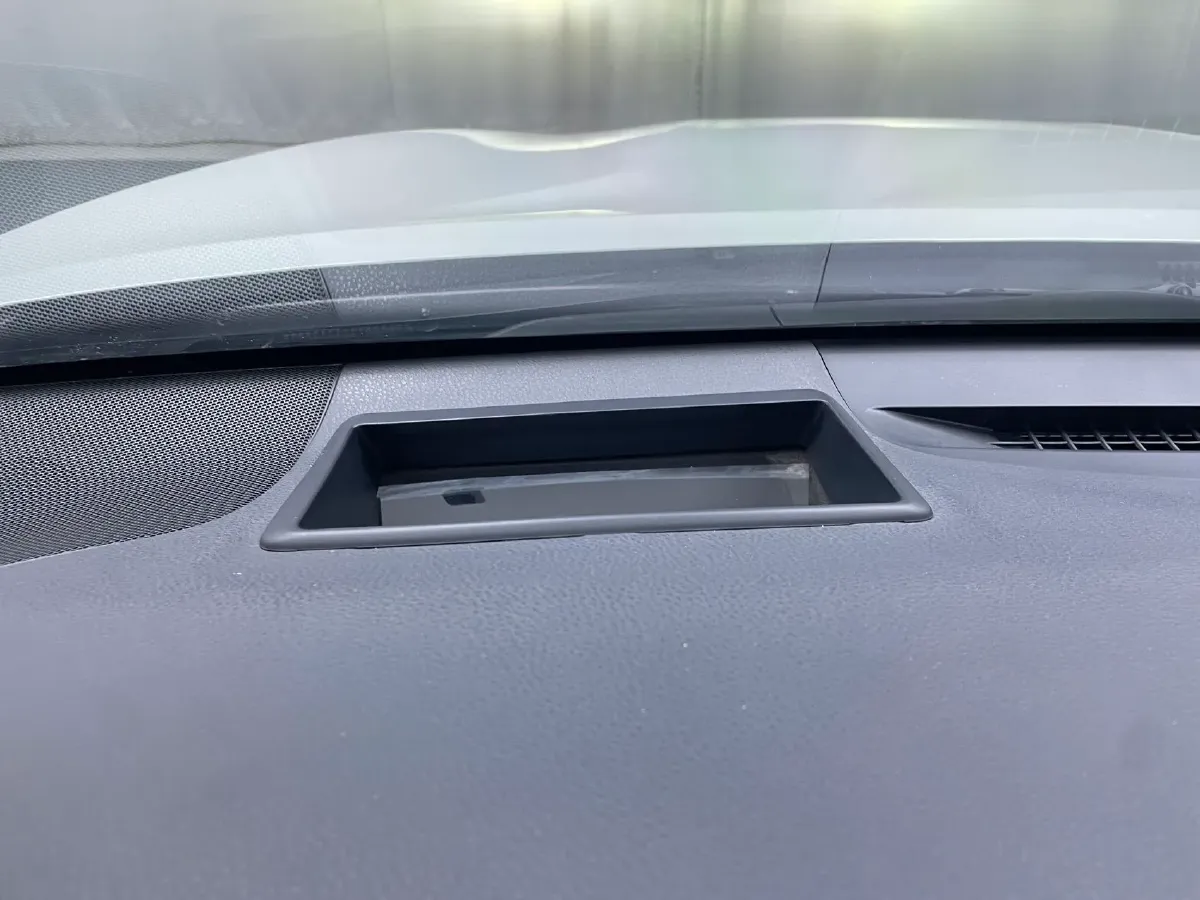 2021 Toyota Camry 2.0L 178HP L4 CVT,autocango,china used car exporter,china ev exporter,chinese used car exporter,chinese used ev exporter